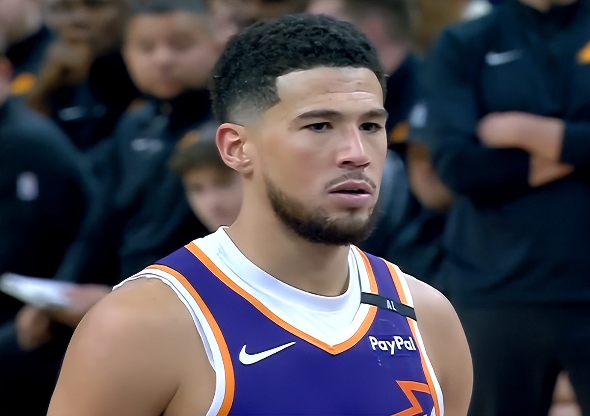 九游体育-关于杜兰特巅峰对决，Karsa与70激战巴黎圣日耳曼分钟，问鼎冠军胜负难料！的信息